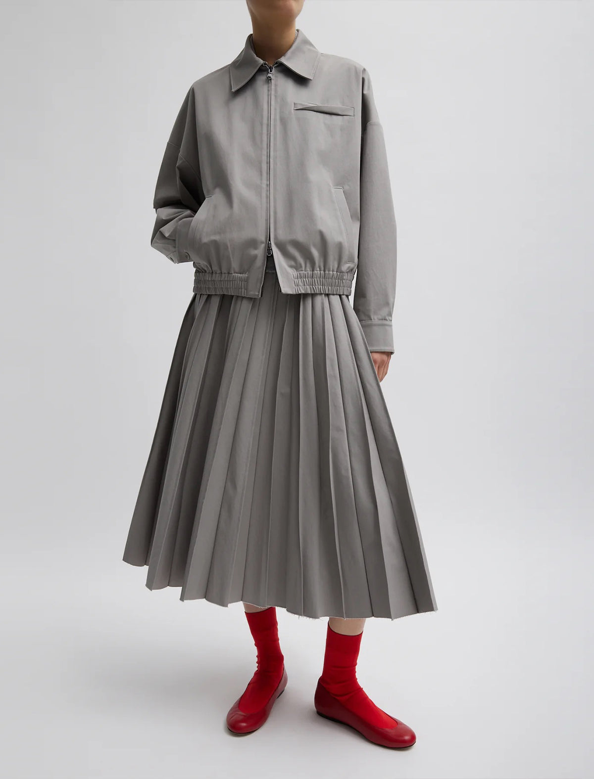 TIBI Oliver Cotton Stretch Tricotine Pintucked Skirt In Grey Moon