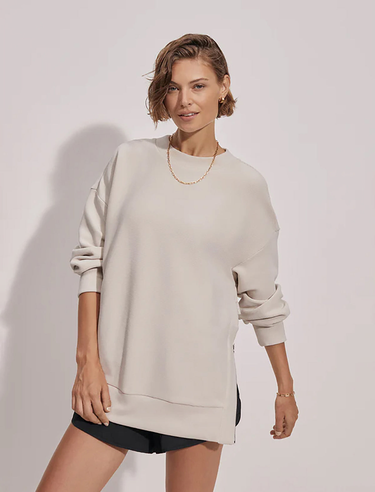 VARLEY Mae Boyfriend Sweat in Moonbeam