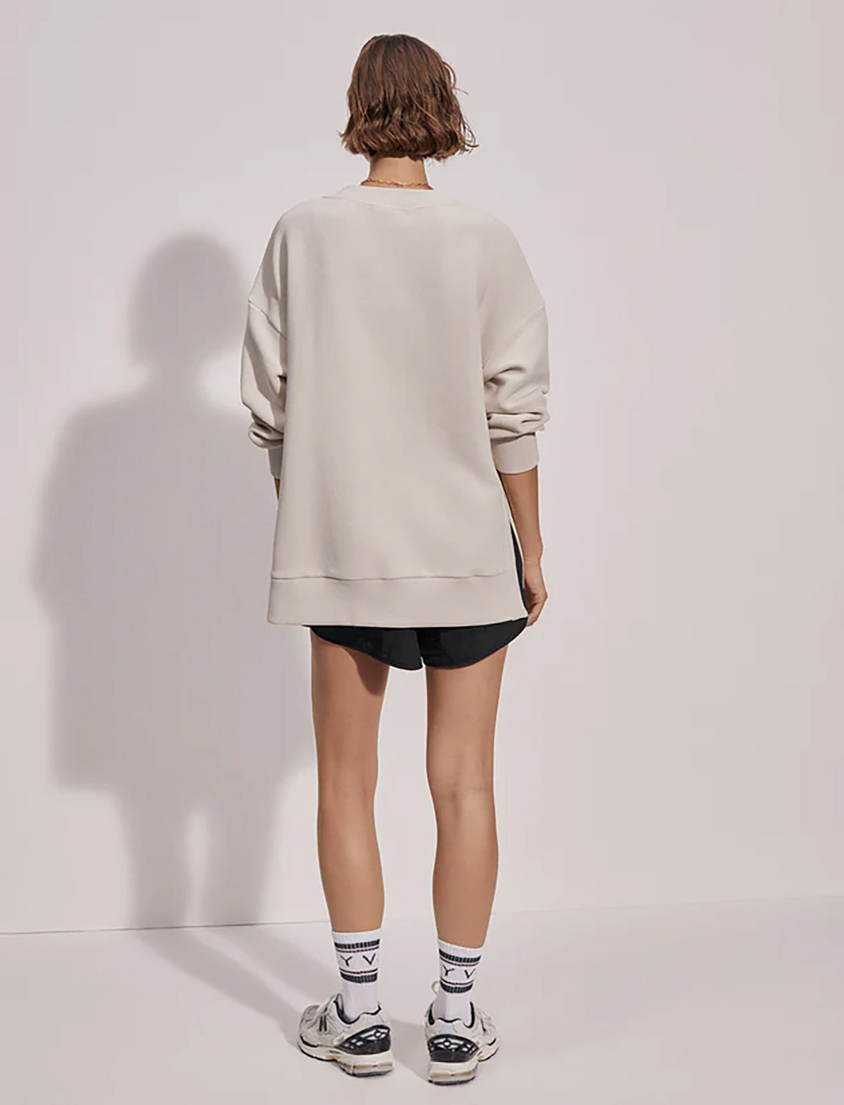 VARLEY Mae Boyfriend Sweat in Moonbeam