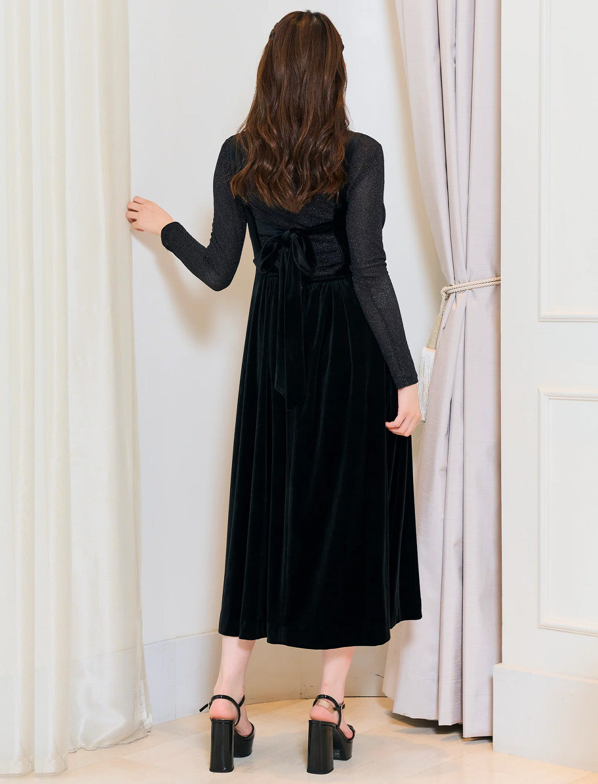 RICORD Back Ribbon Velour Dress in Black
