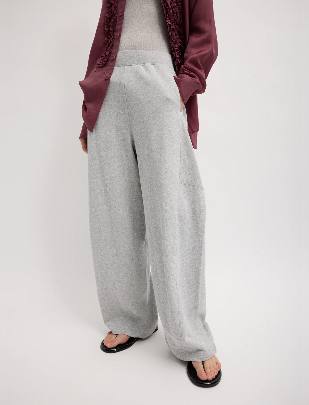 TIBI Light Weight Sweatshirting Winslow Pant in Heather Grey