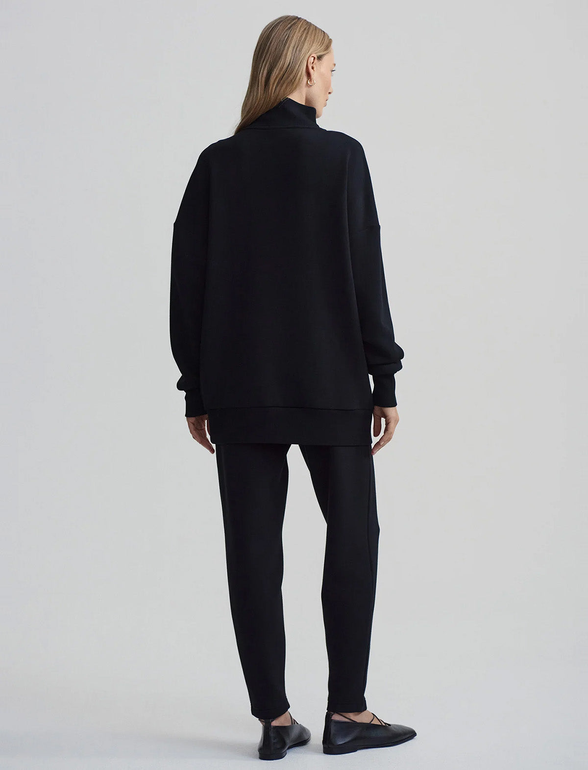 VARLEY Masie Longline Sweat in Black