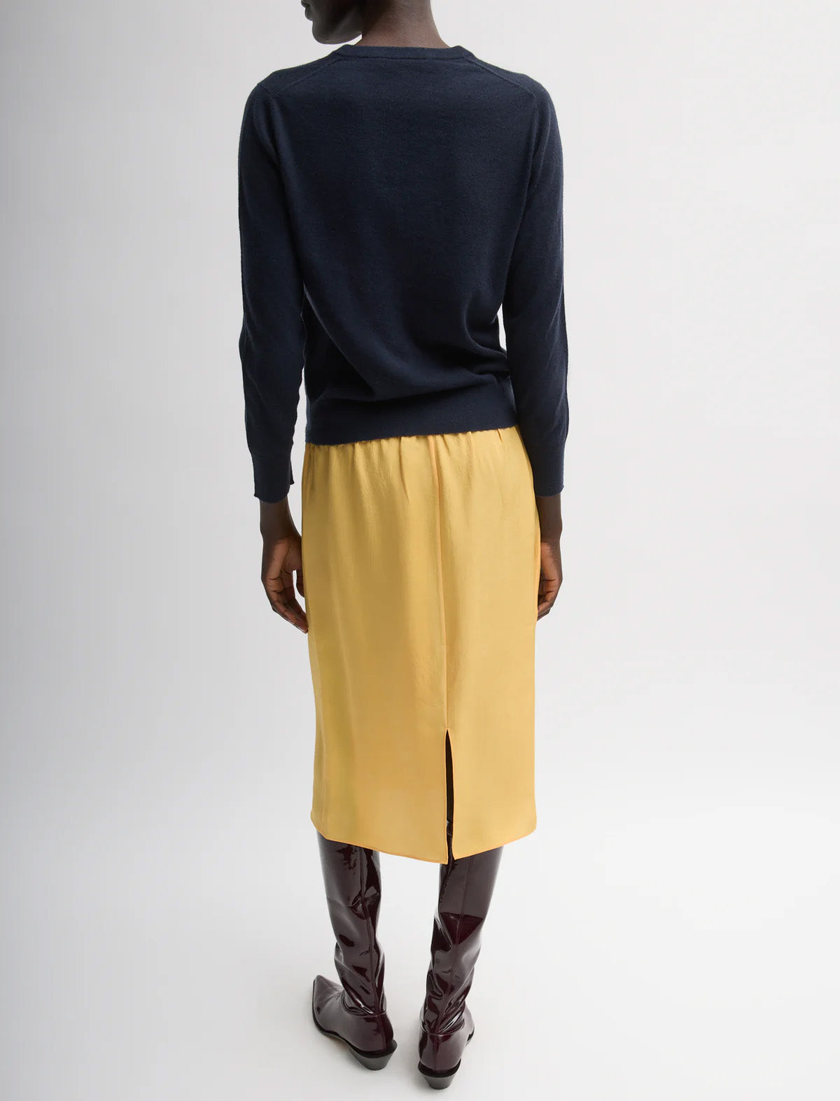 TIBI Skinlike Mercerized Wool Shrunken V-Neck Sweater in Navy