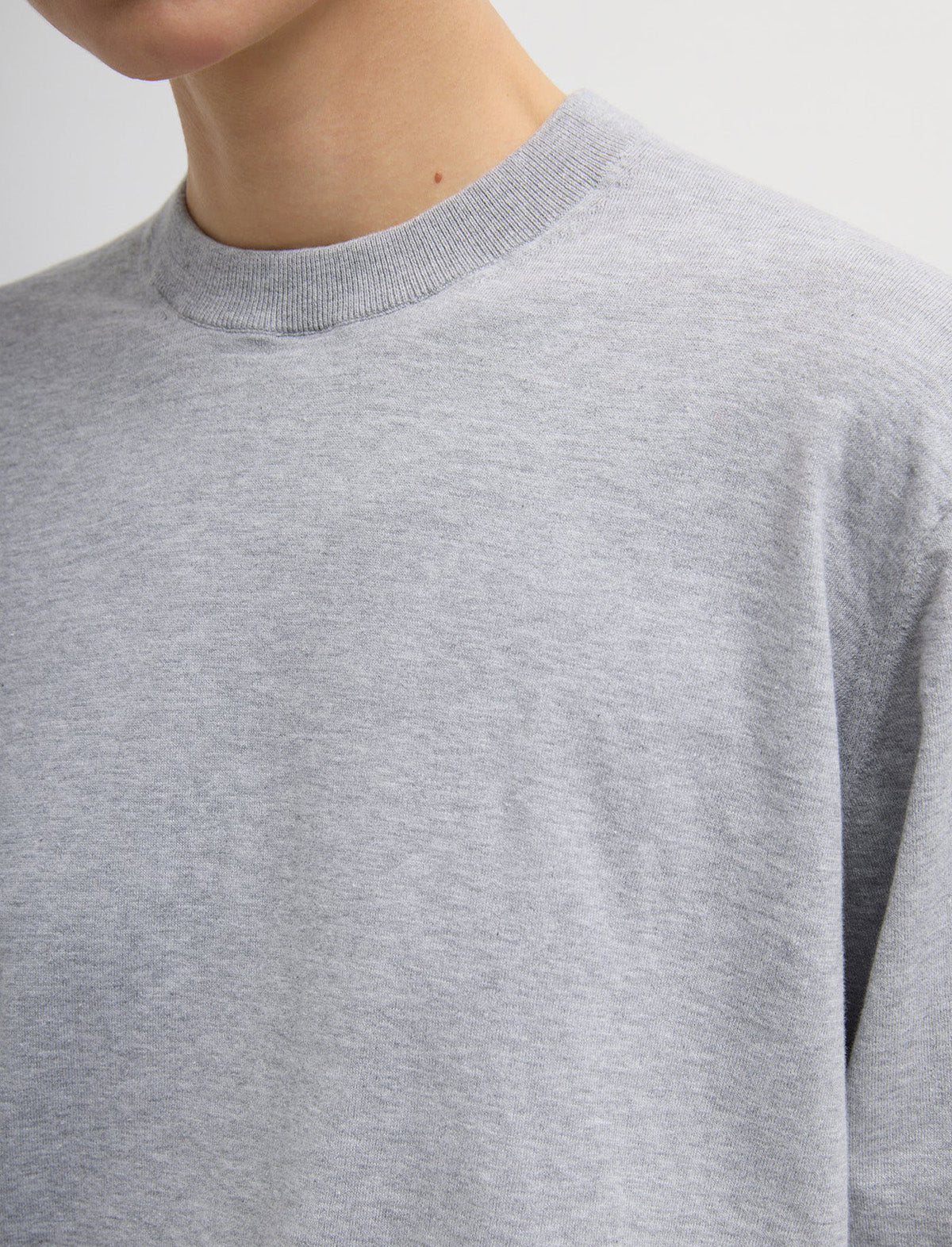 TIBI Super Fine Gauge Perfect Men's Pullover in Heather Grey