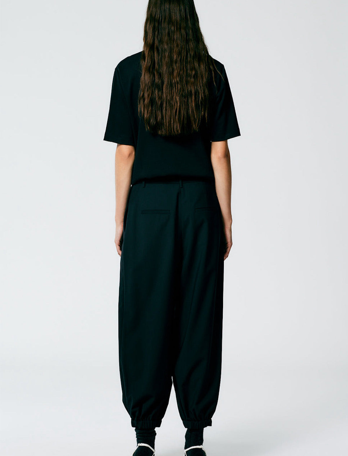 TIBI Tropical Wool Pleated Balloon Pant in Black