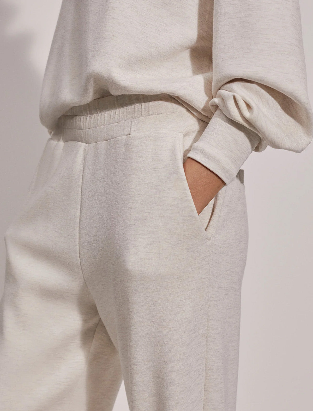 VARLEY The Relaxed Pant 27.5" In Ivory Marl