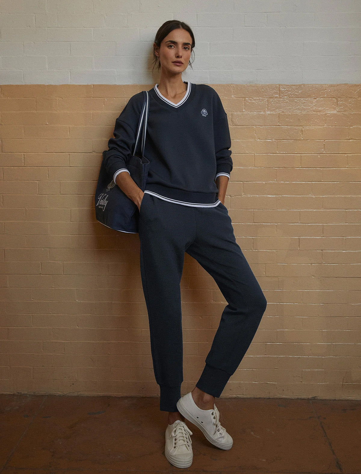 VARLEY The Slim Cuff Pant 25" in Navy