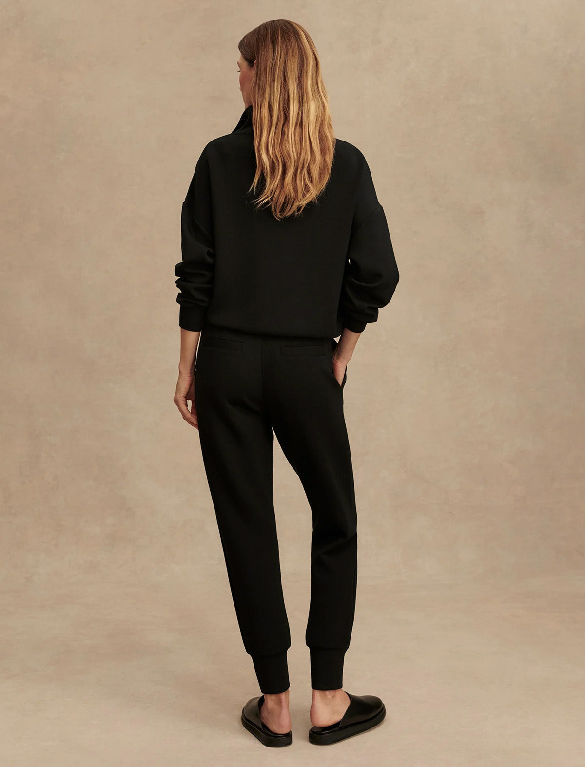 VARLEY The Slim Cuff Pant 27.5" in Black