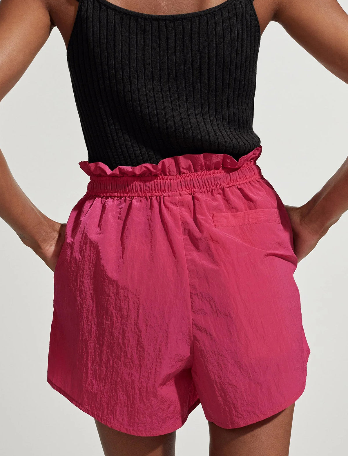 VARLEY Tulair High-Rise Short in Vibrant Fuschia