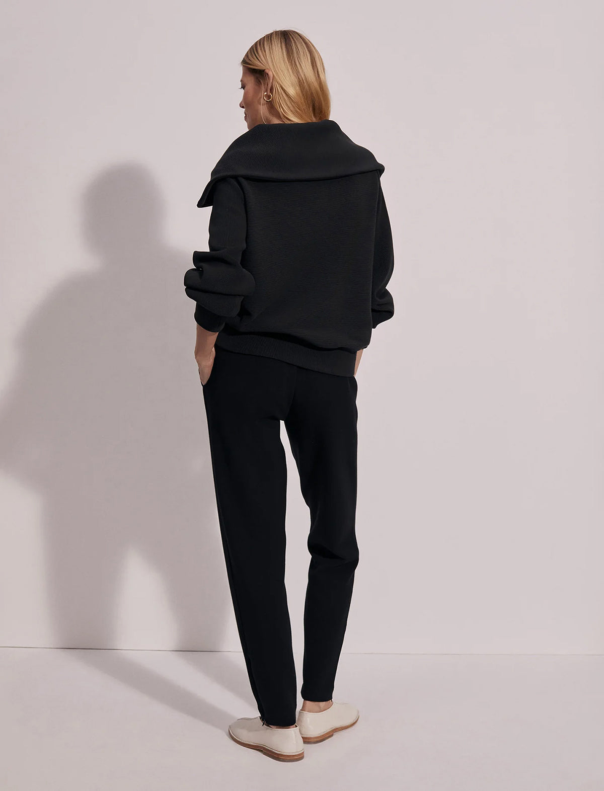 VARLEY Vine Half-Zip Pullover In Black