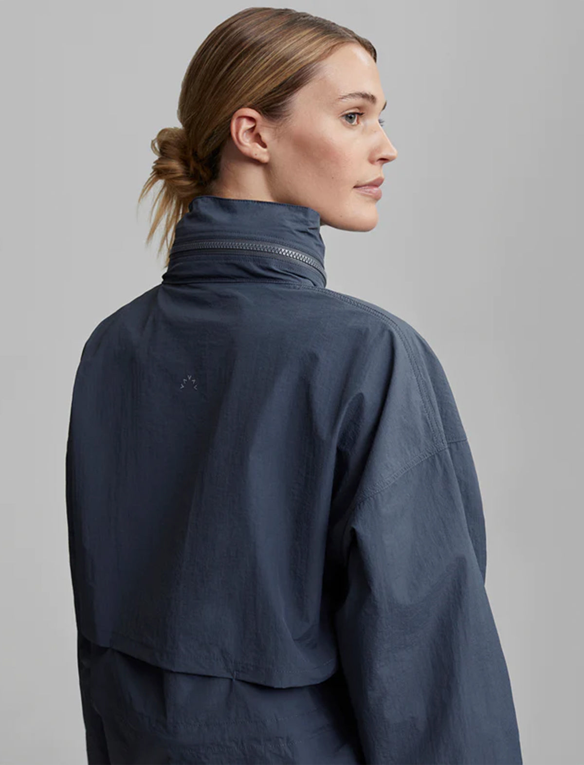 VARLEY Nellie Relaxed Fit Windbreaker In Blue Turbulence