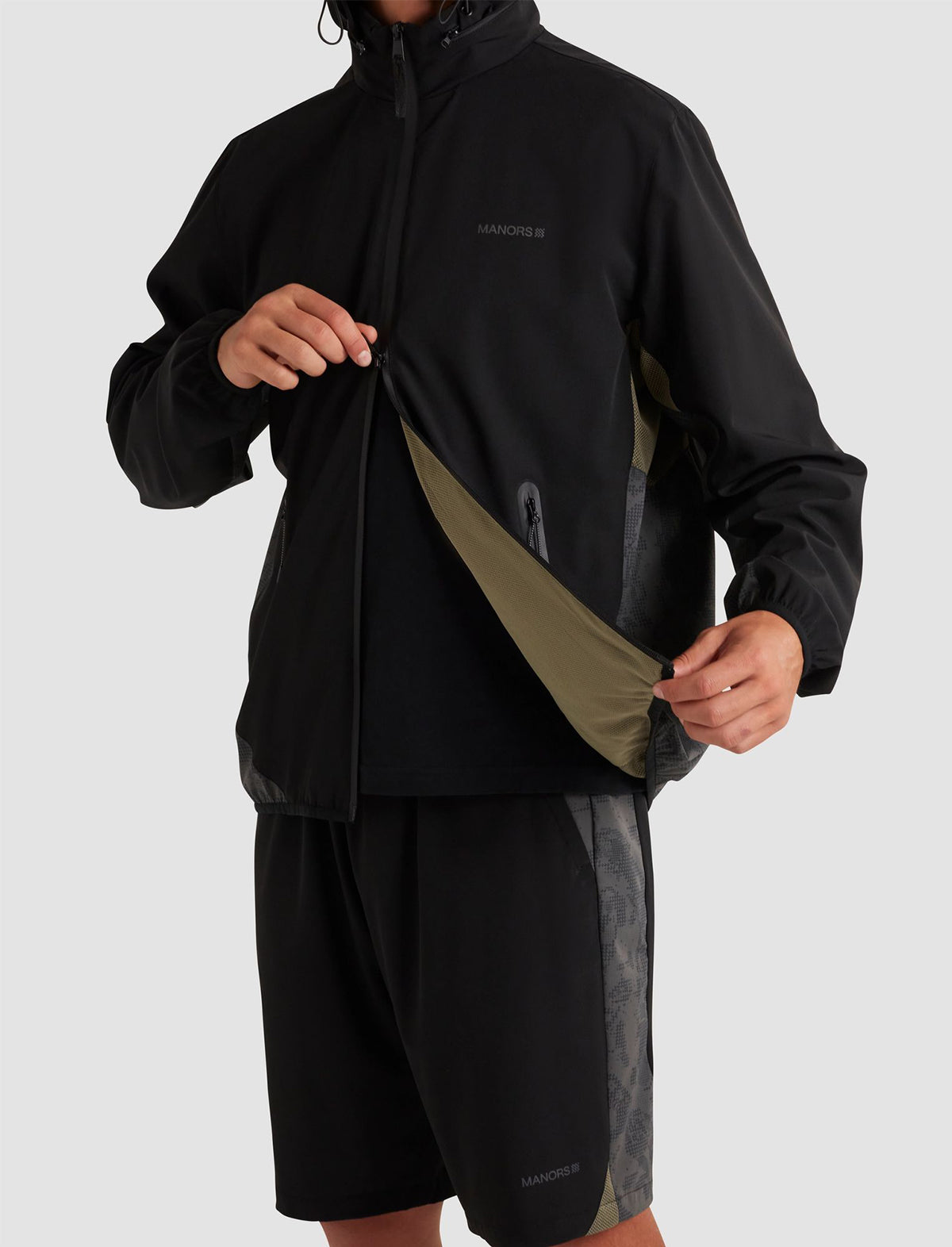 MANORS GOLF Ranger Tech Jacket in Black