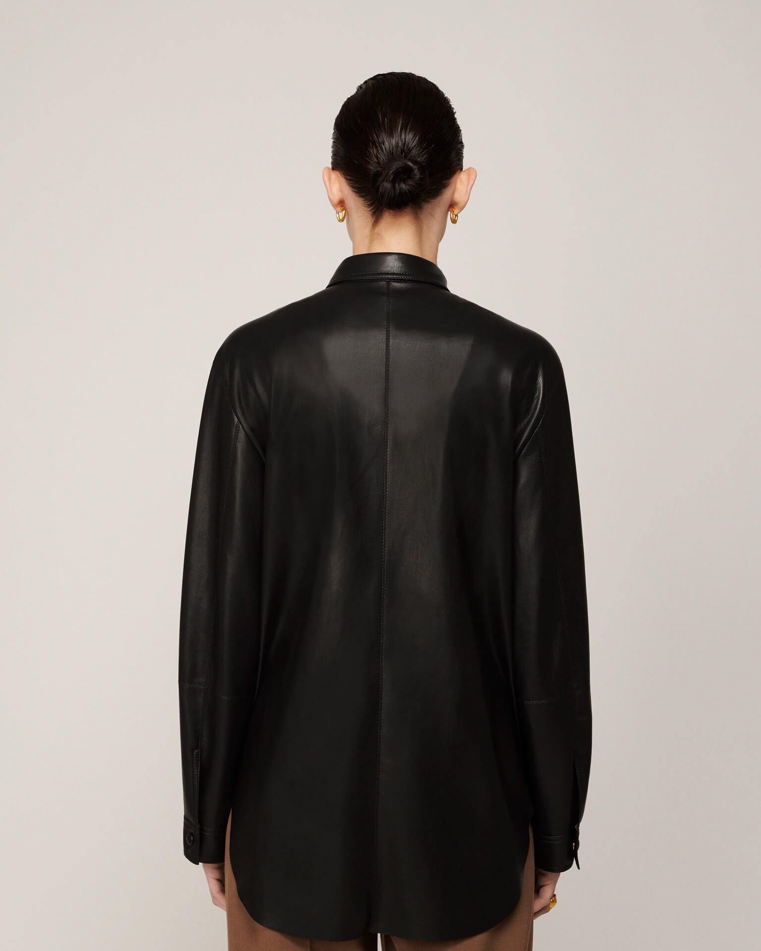 Artha Shirt In Black | CLOSET Singapore