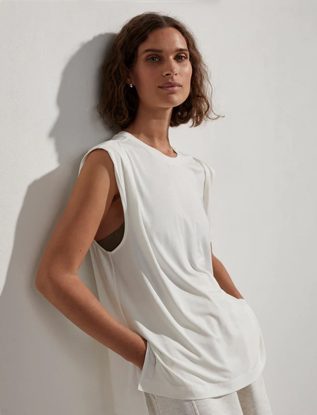 VARLEY Calgary Boxy Tank in Cloud Dancer