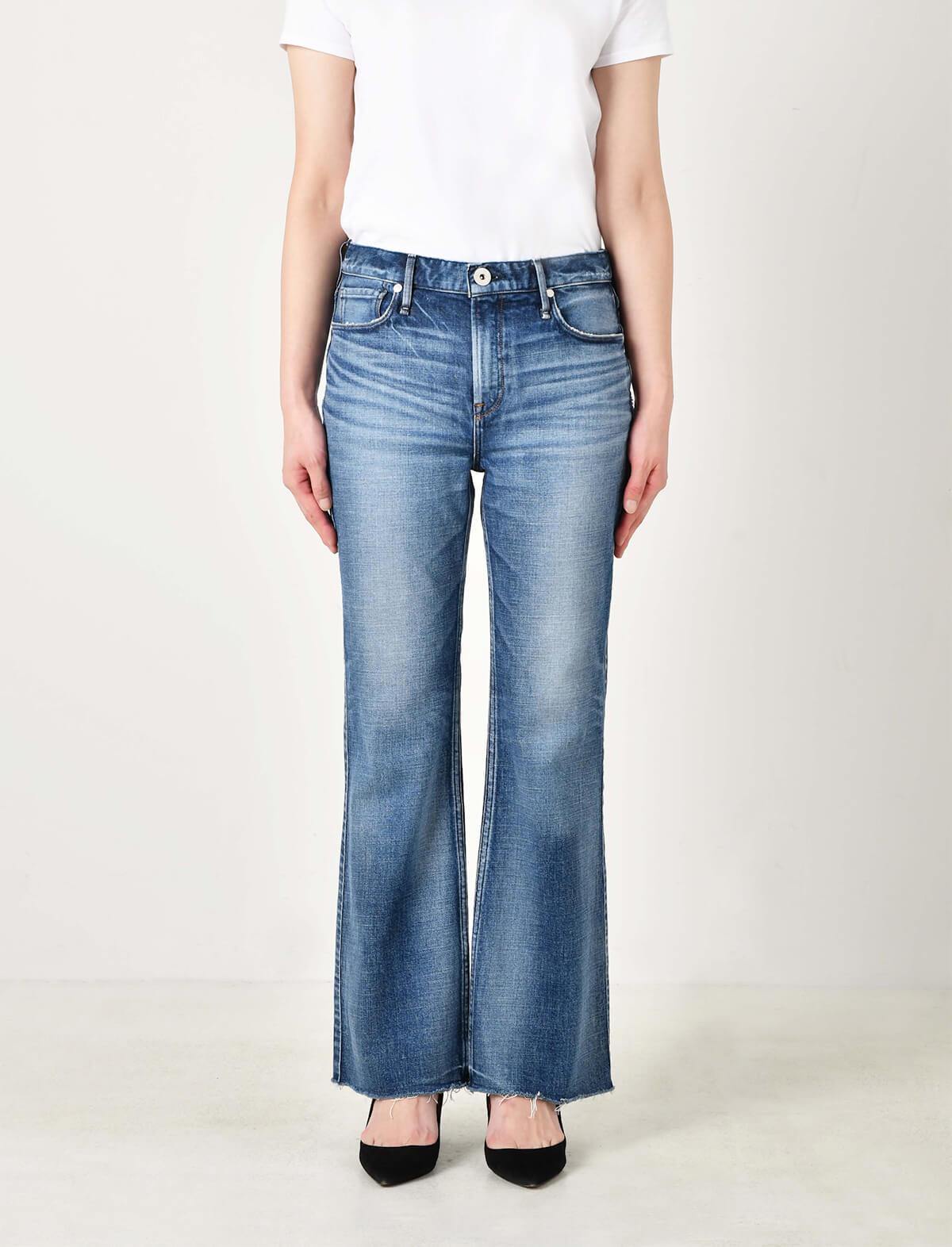 UPPER HIGHTS The Birkin Midrise Bootcut Jeans in Moon Cutoff