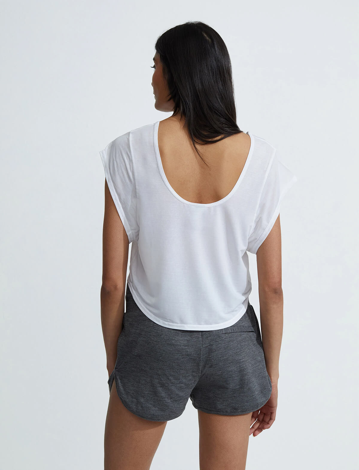 VARLEY Landon Crop T-Shirt in White