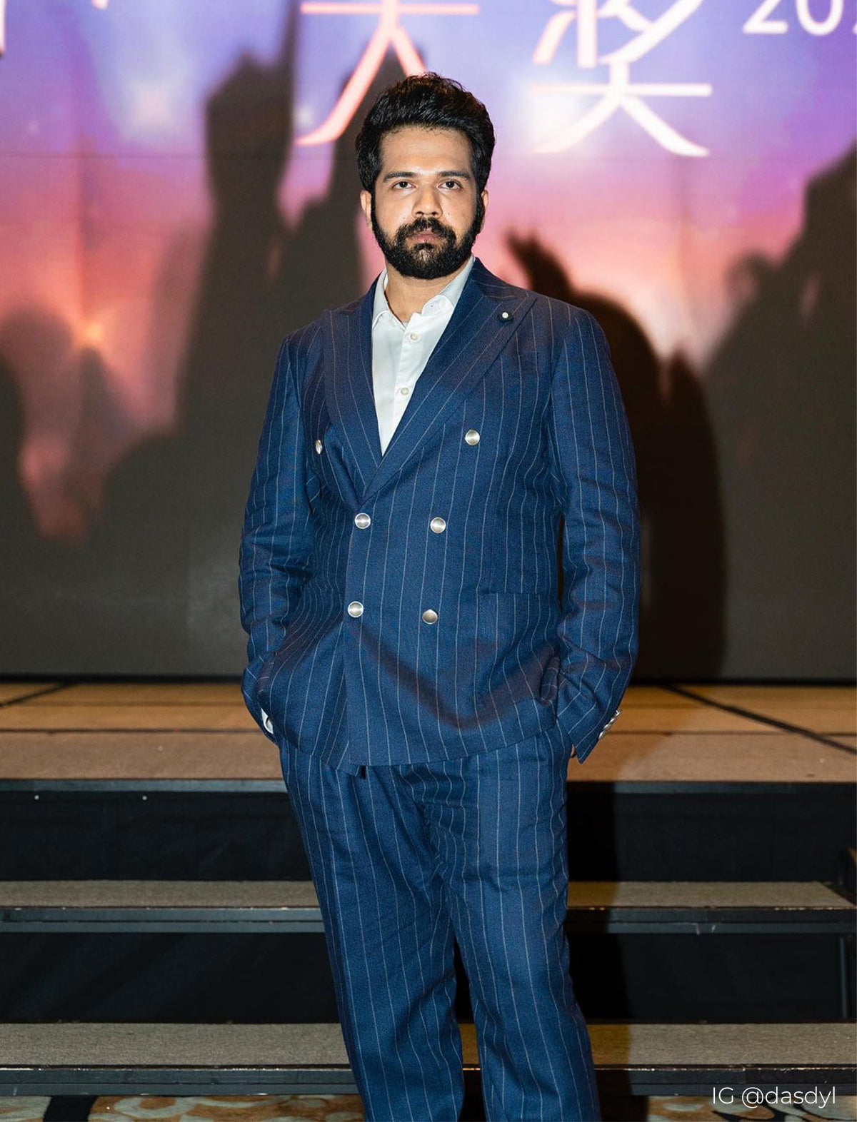 LARDINI 2-Piece Pinstripe Suit in Navy