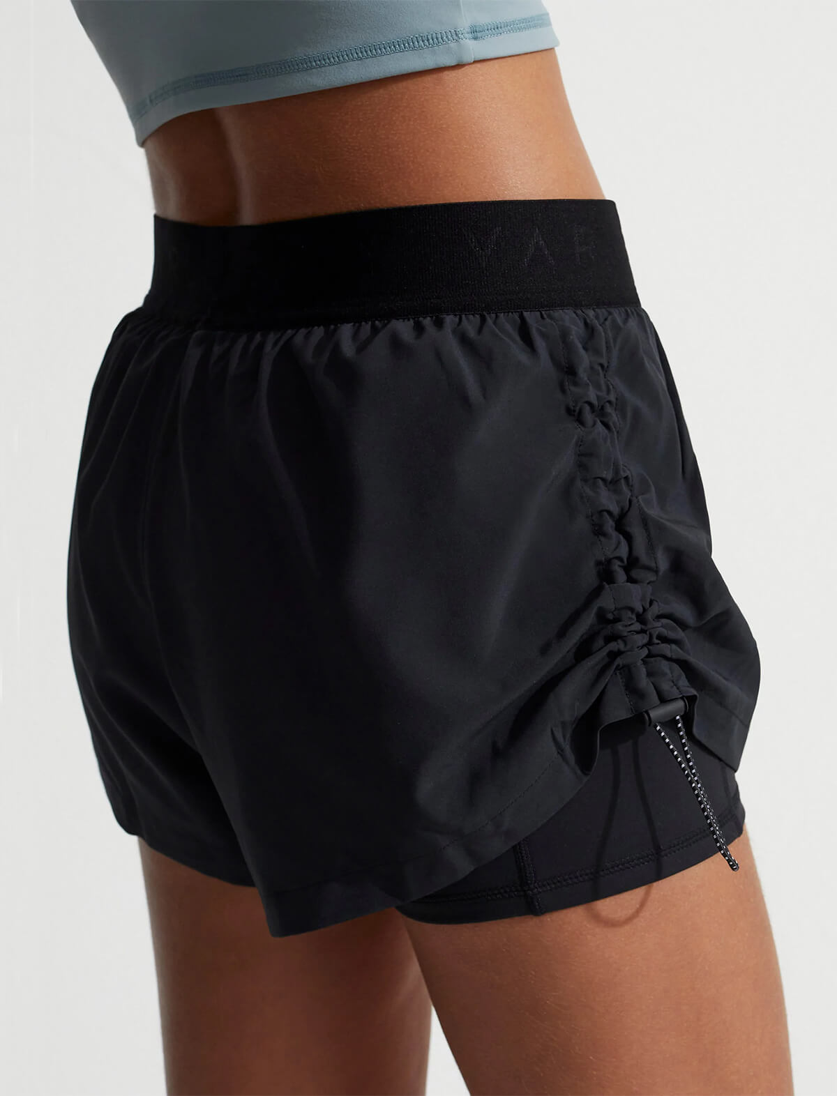 VARLEY Leo Shorts in Black