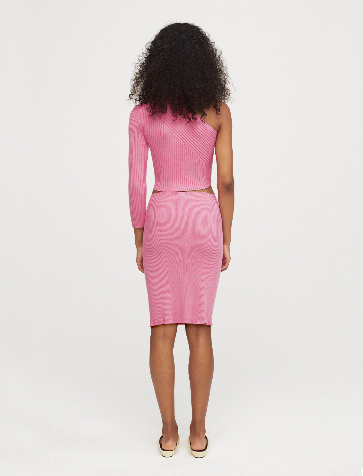 AERON ZERO003 Mini Skirt in Petal Pink