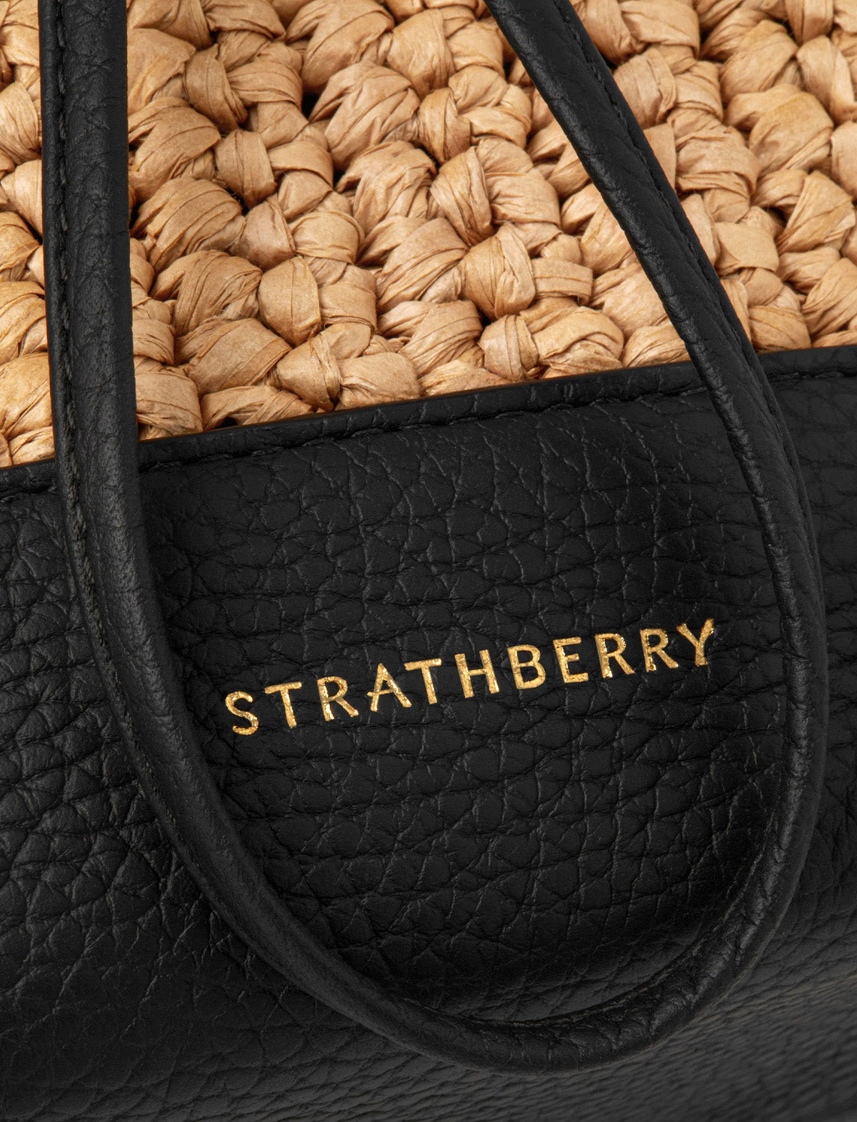 STRATHBERRY Osette Bag In Raffia/Black