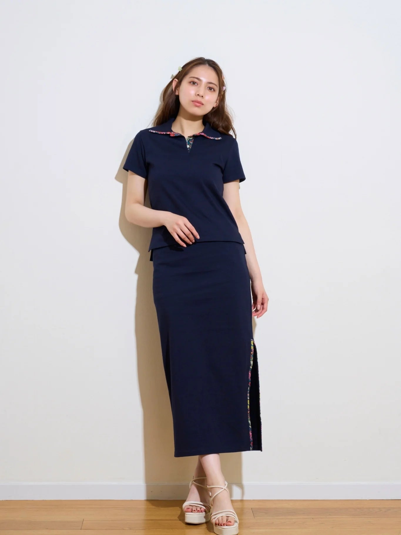 RICORD Slit Skirt In Navy