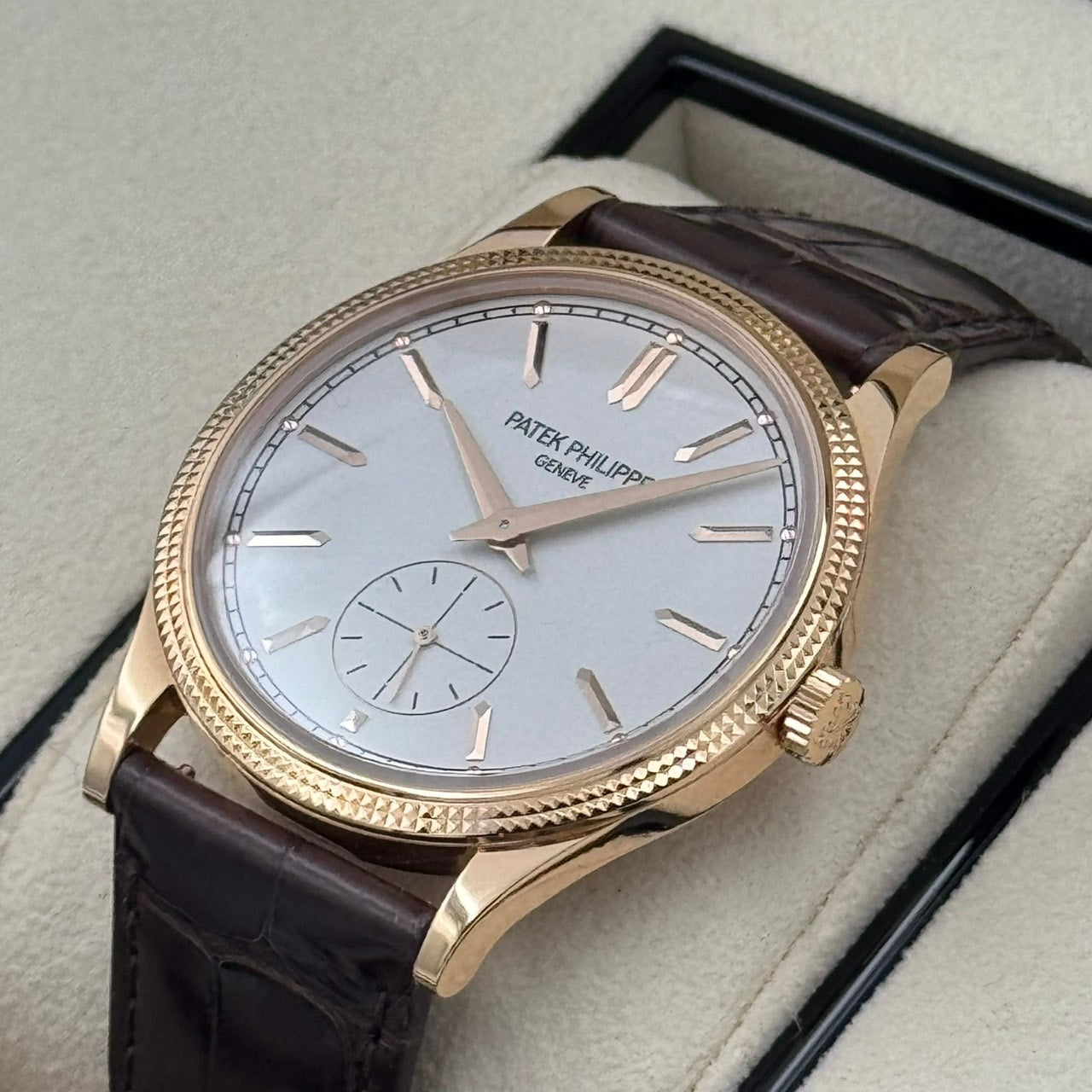 PATEK PHILIPPE Calatrava