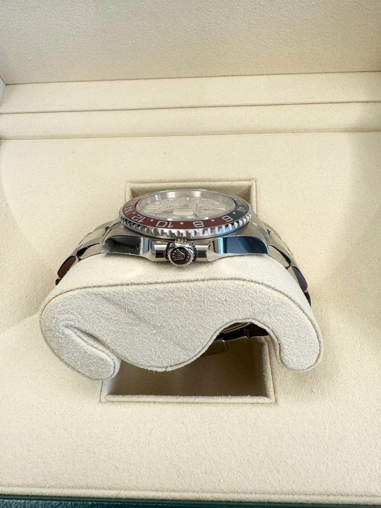 ROLEX GMT-MASTER II WHITE GOLD METEORITE DIAL 126719BLRO