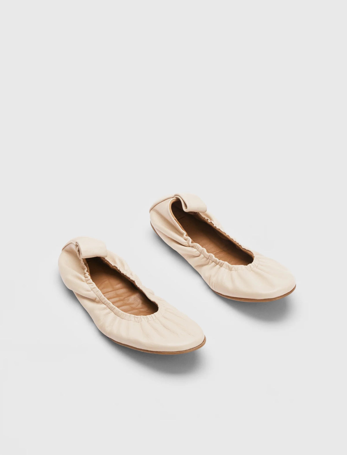 ATP Atelier Teano Nappa Ballet Flats in Limestone