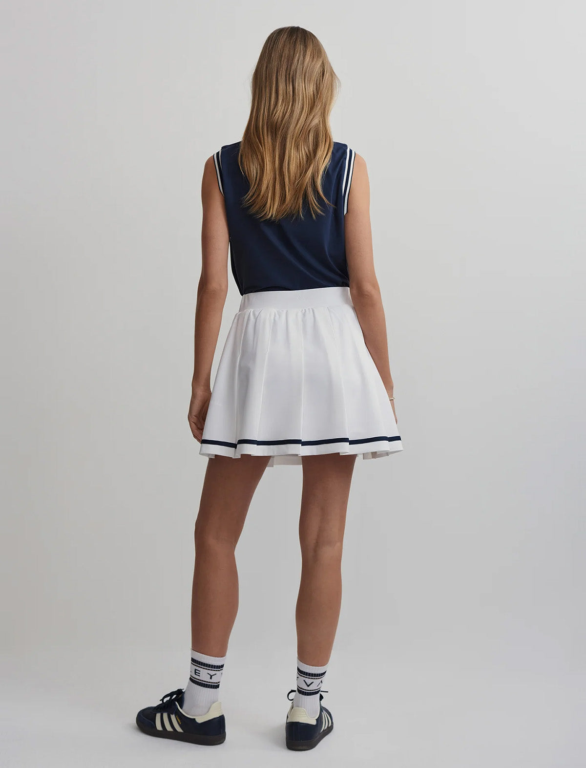 VARLEY Clarendon High-Rise Skort 16" in White