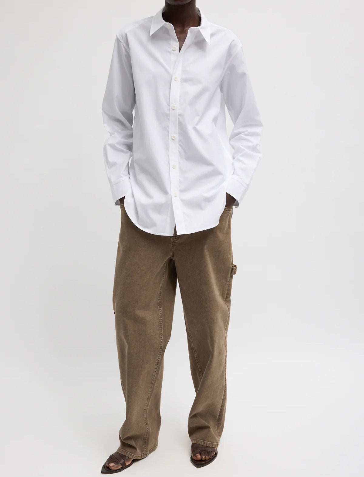 TIBI Garment Wash Stretch Twill Slouchy Carpenter Jean in Brown