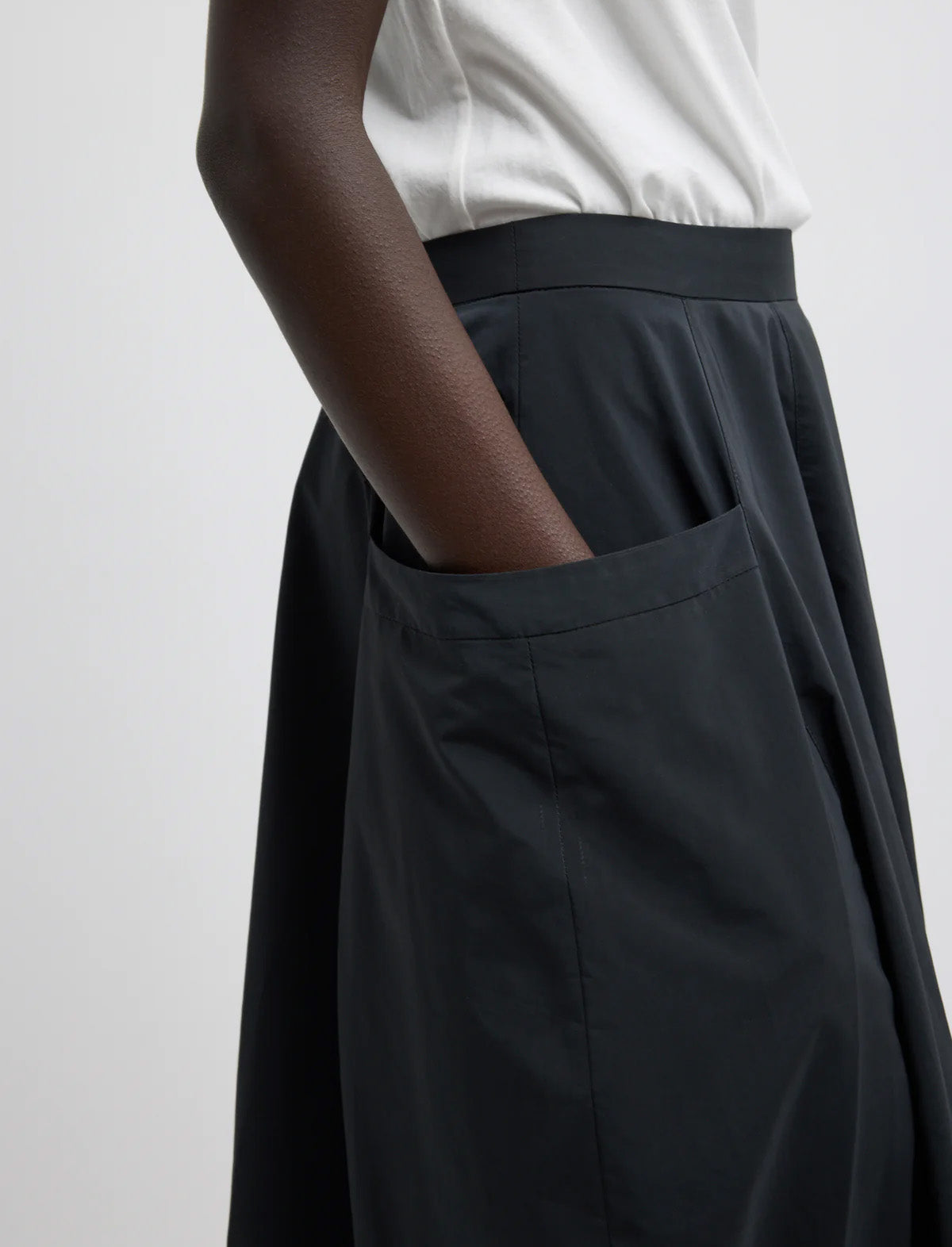 TIBI Nylon Lantern Skirt in Black