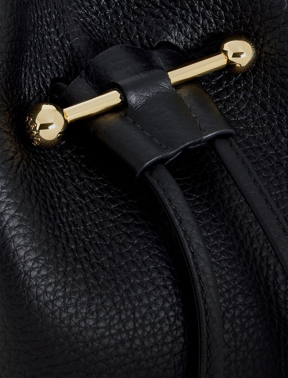 STRATHBERRY Osette Bag in Black