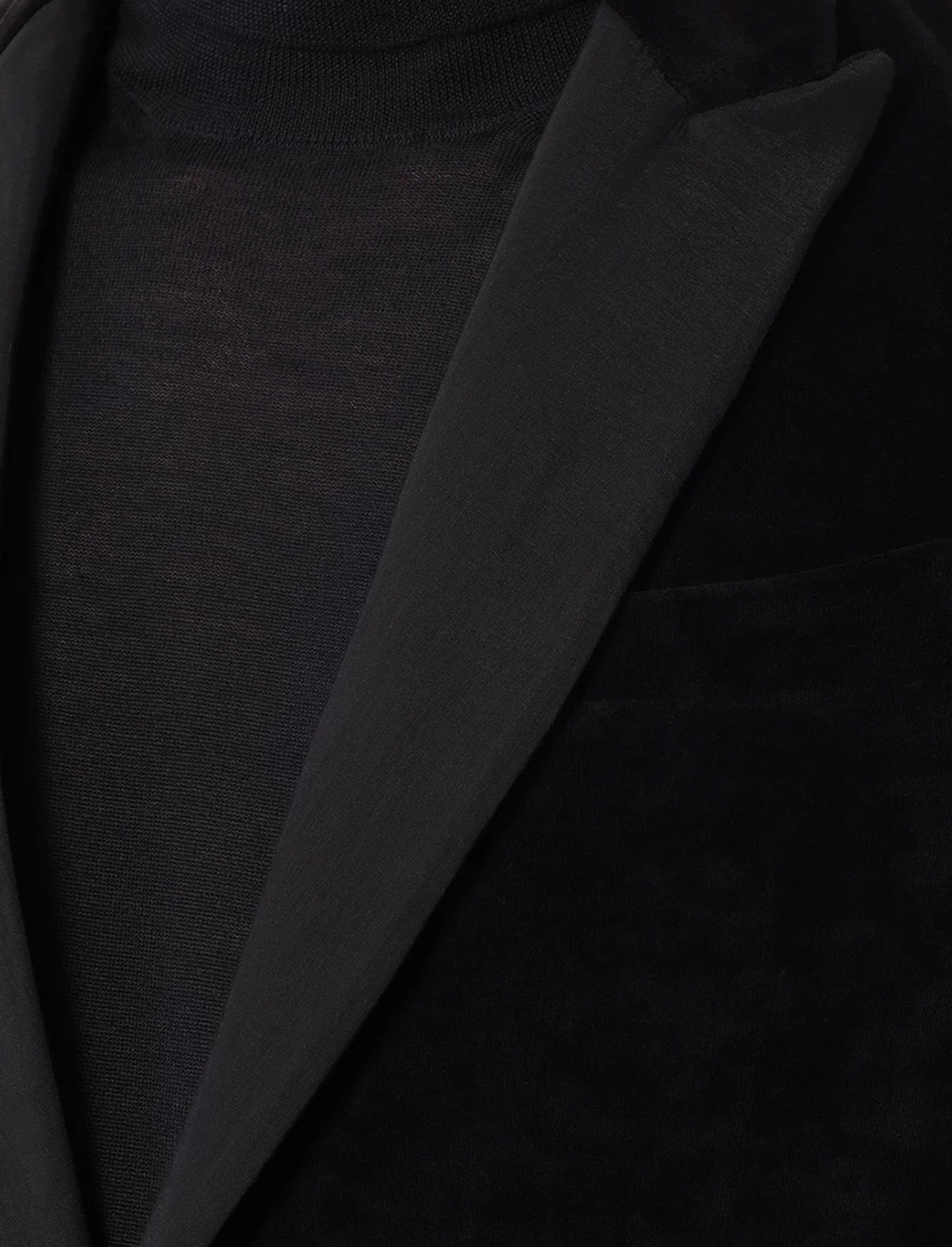 CIRCOLO 1901 Velvet Blazer in Black