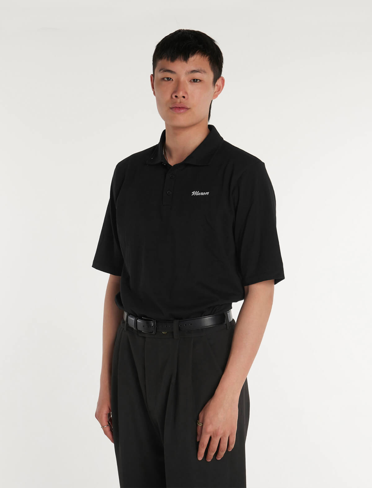 MANORS GOLF Classic Polo Shirt in Black
