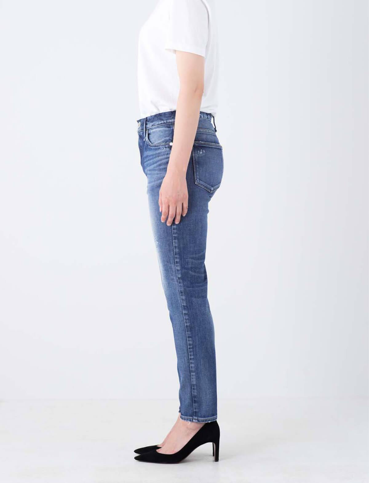 UPPER HIGHTS The Stella Midrise Girlfriend Jeans in Moon | CLOSET