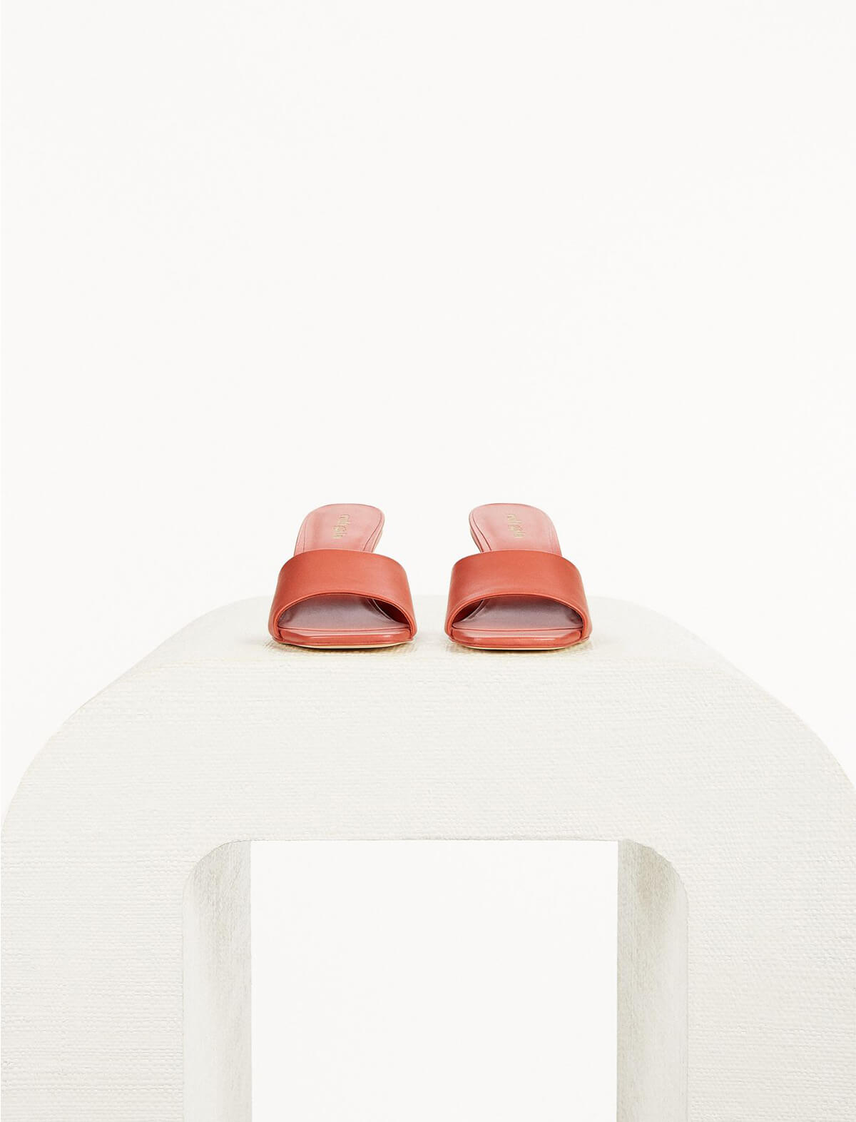 CULT GAIA Gigi Sandals in Jasper