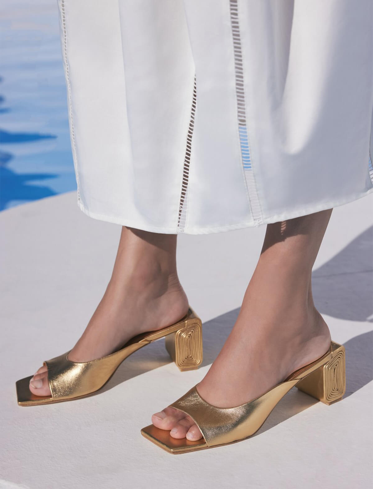 CULT GAIA Nala Sandals in Gold