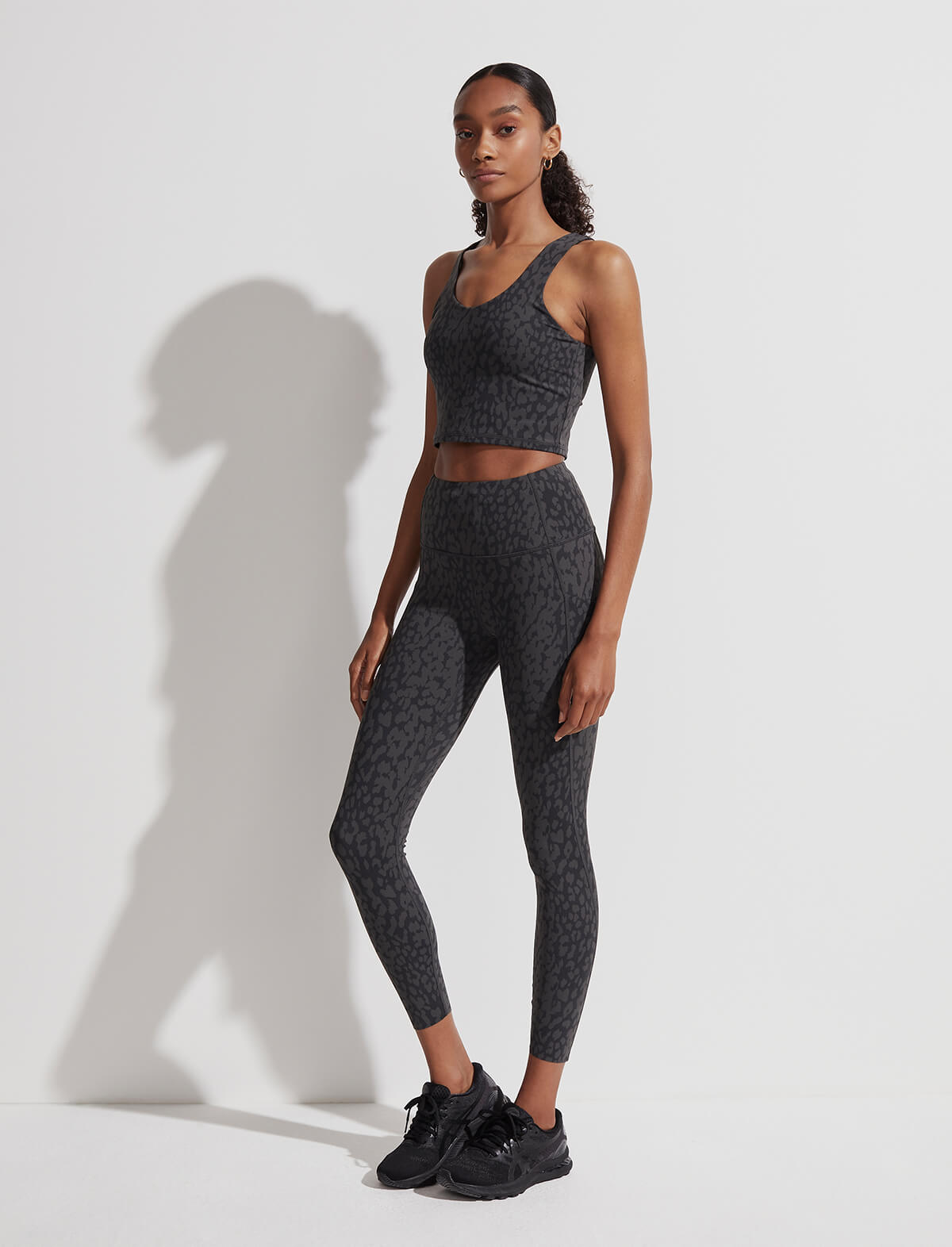 VARLEY Let's Go Running Legging in Shadow Animal