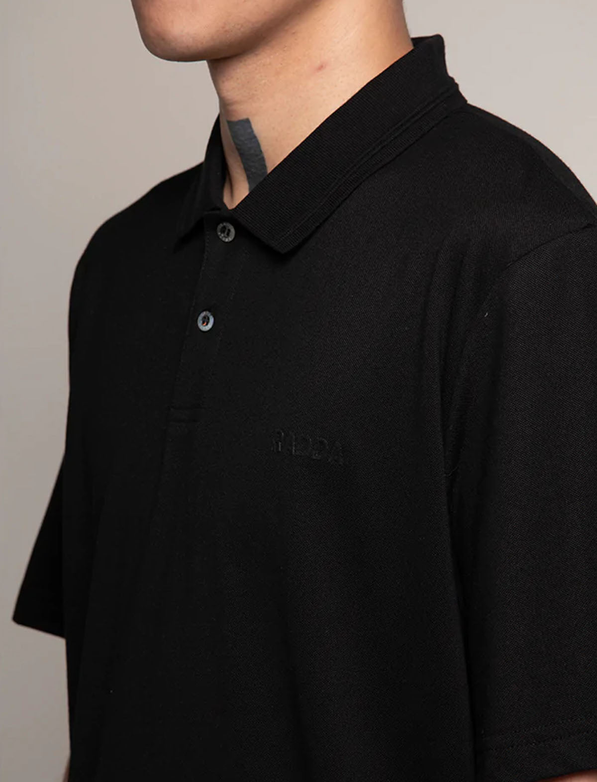 RADDA GOLF Hogan II Polo Shirt in Black