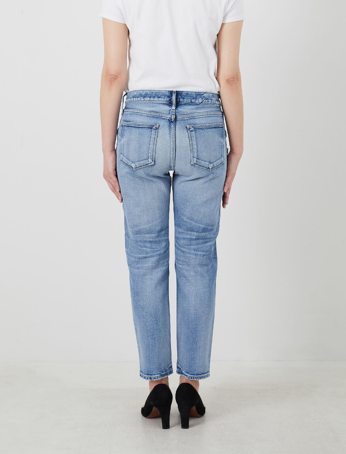 UPPER HIGHTS The Lady Midrise Slim Tapered Jeans in Sun